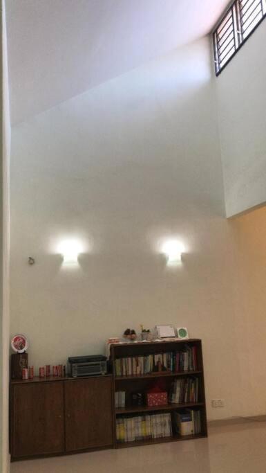 Terrace House Near Stulang Laut Ciq Midvalley Ksl For 7Pax Johor Bahru Ngoại thất bức ảnh