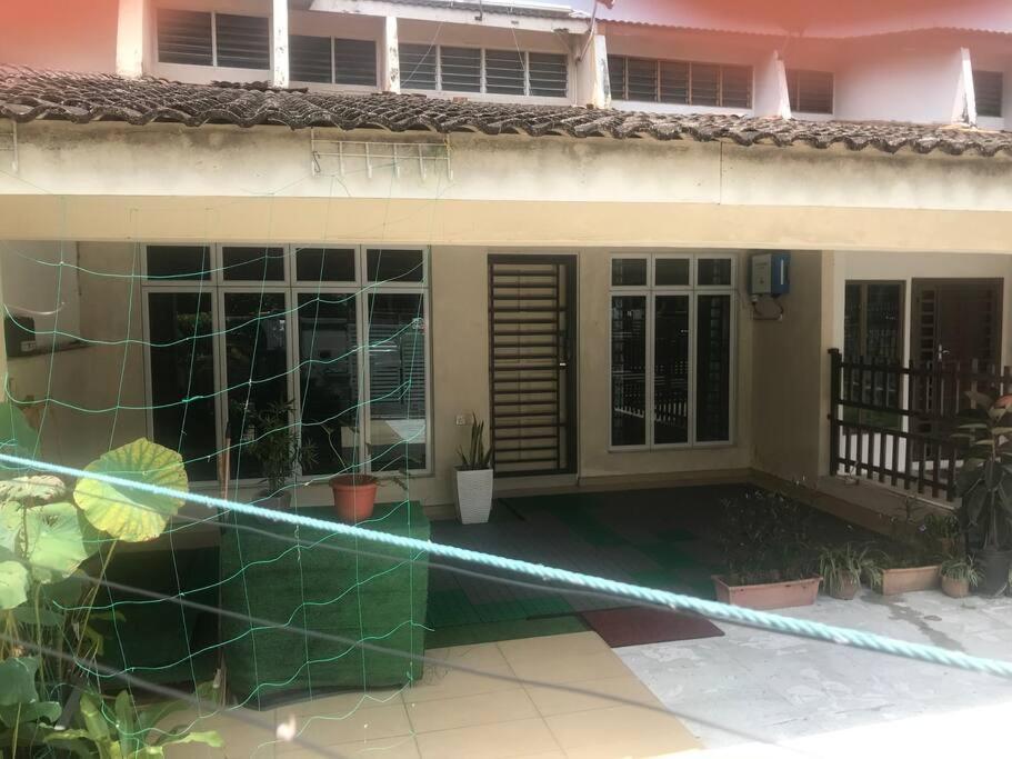 Terrace House Near Stulang Laut Ciq Midvalley Ksl For 7Pax Johor Bahru Ngoại thất bức ảnh