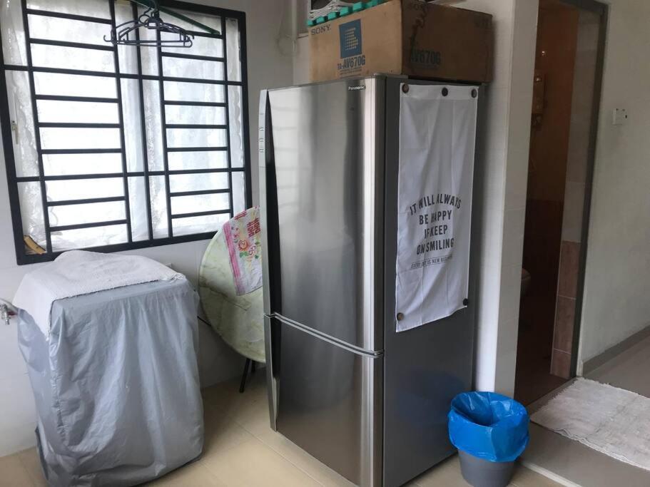 Terrace House Near Stulang Laut Ciq Midvalley Ksl For 7Pax Johor Bahru Ngoại thất bức ảnh
